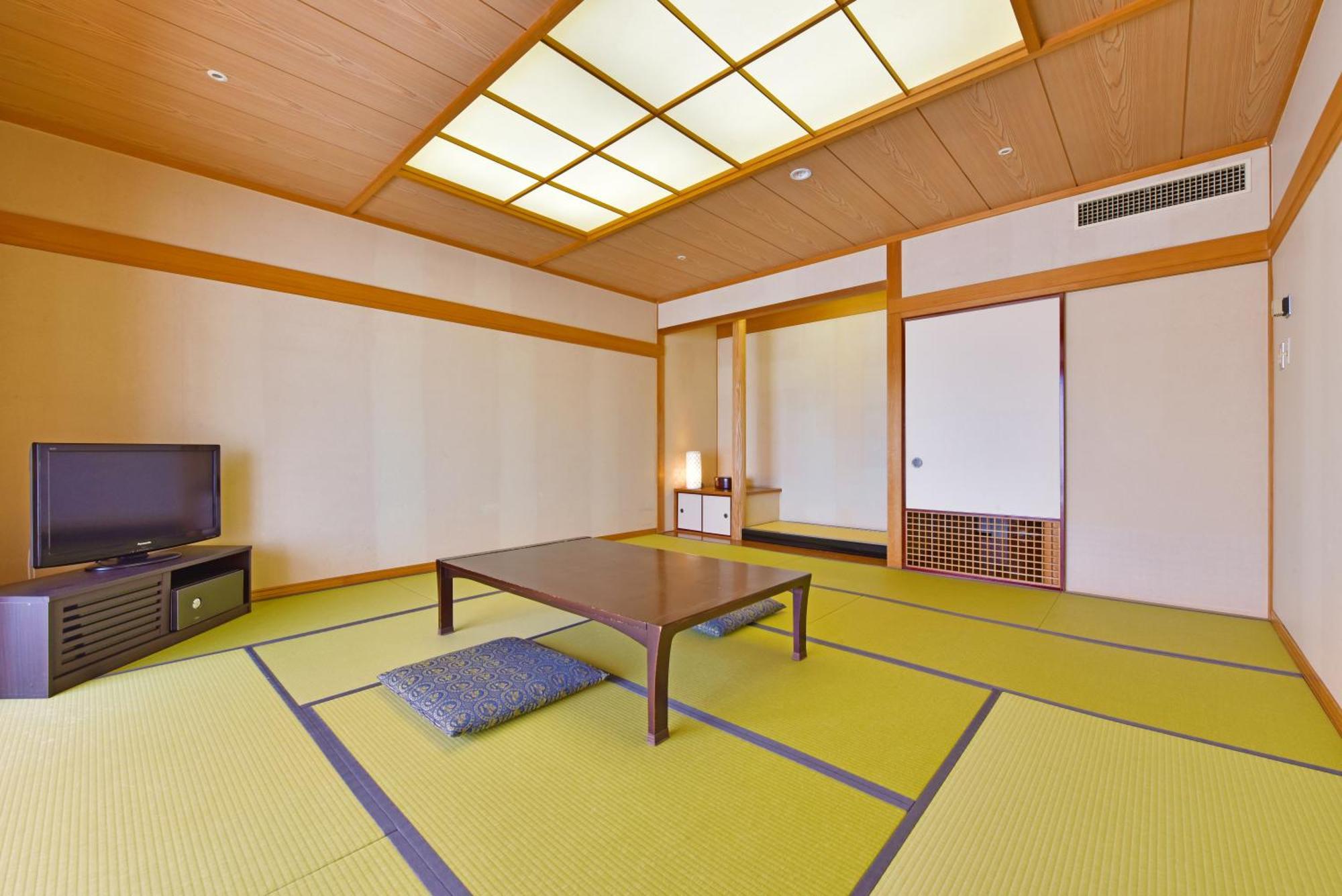 Ooedo-Onsen Monogatari Gero Shinkan Værelse billede